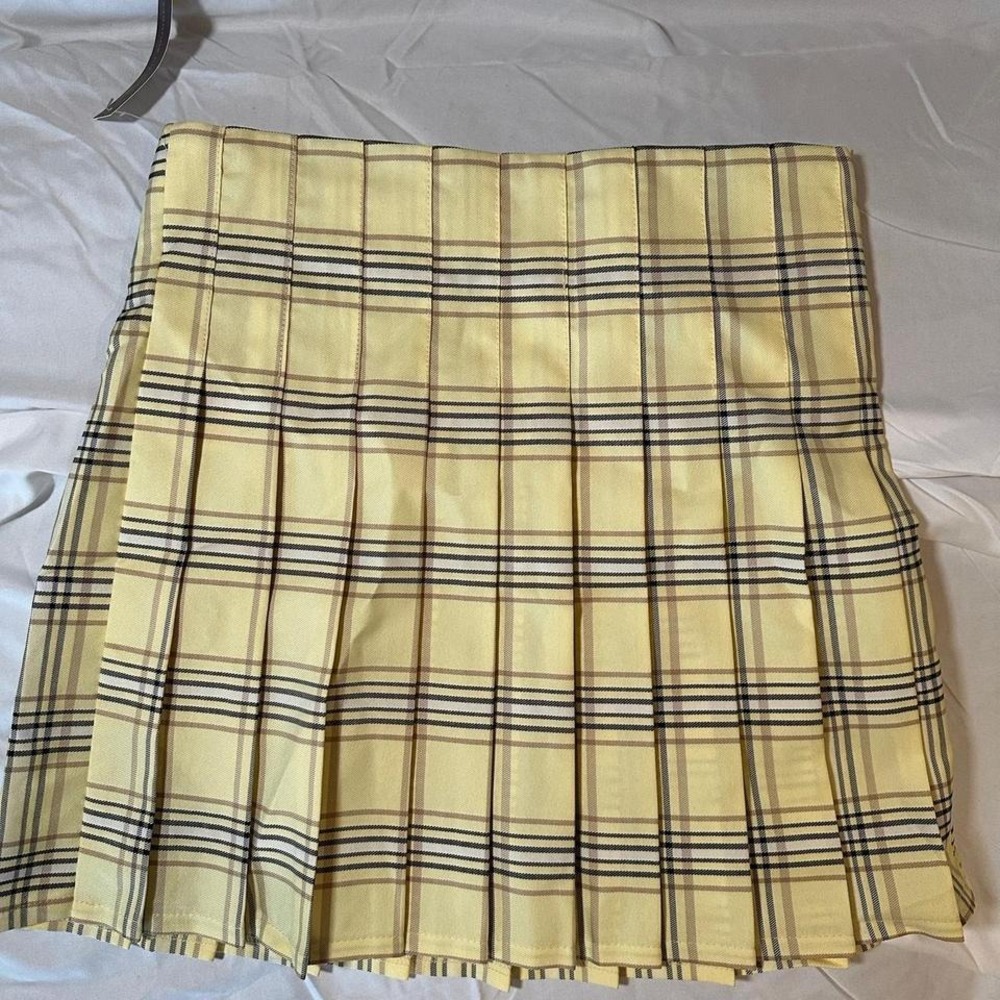 yellow plaid pleated skirt - Picture 3 of 4